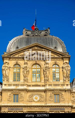 France, Paris, zone classée au Patrimoine mondial de l'UNESCO, le musée du Louvre, la Cour carrée Banque D'Images