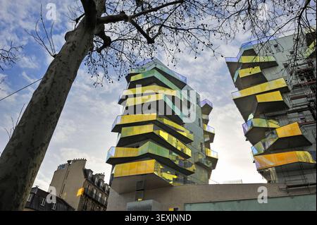 Bâtiment Fulton sur le quai d'Austerlitz à l'angle des rues Fulton et Bellievre (Agence Bernard Buhler architecte), 13ème arrondissement, Paris, Franc Banque D'Images