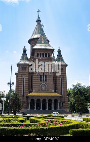 La cathédrale orthodoxe métropolitaine située dans le parc de la cathédrale à Timișoara, en Roumanie Banque D'Images
