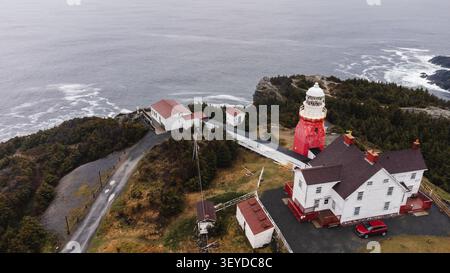 Station de phare historique sur une côte nord éloignée Banque D'Images