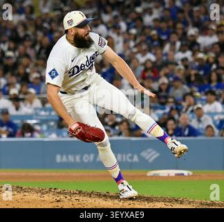 Los Angeles, United States. 04th July, 2026. Los Angeles Dodgers relief pitcher Alex Vesia delivers in the eighth inning against the San Diego Padres at Dodger Stadium in Los Angeles on Saturday, July 4, 2026. Photo by Jim Ruymen/UPI Credit: UPI/Alamy Live News Banque D'Images