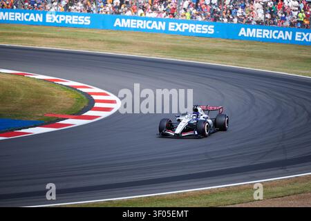 SERGIO PEREZ (11, Cadillac F1 Team, MEX, Pilote mexicain de F1, MAC-26) lors des qualifications du Grand Prix Pirelli de Grande-Bretagne de Formule 1 2026 à Silverstone Banque D'Images
