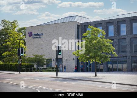 DURHAM, ROYAUME-UNI - 14 JUIN 2026 : Campus de l'Université de Durham et architecture emblématique Banque D'Images