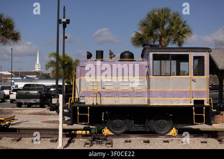 Un train historique se trouve au cœur du centre-ville de Plant City, Floride, États-Unis. Banque D'Images