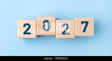 Cubes en bois avec les numéros de la nouvelle année 2026 Banque D'Images