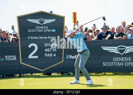 North Berwick, East Lothian, Écosse, Royaume-Uni. 10 juillet 2026. Deuxième tour du Genesis Scottish Open au Renaissance Club à North Berwick, Écosse. Photo ; Rory McIlroy au tee du 9e trou. Iain Masterton/Alamy Live News Banque D'Images
