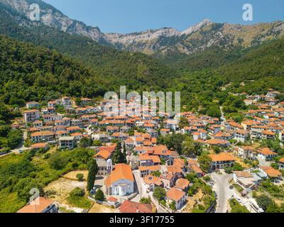 Vue aérienne du village de Potamia, Thassos, Grèce Banque D'Images