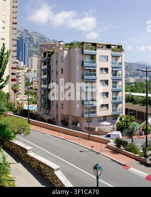 Le Sardanapale, situé dans la Principauté de Monaco. Le bâtiment se trouve à Monaco (une zone près de Monte-Carlo et des zones résidentielles), reconnaissable Banque D'Images
