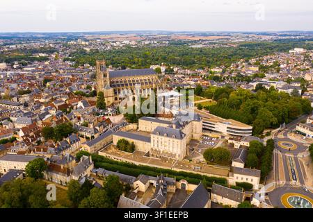 Vue depuis drone de la ville française de Bourges Banque D'Images