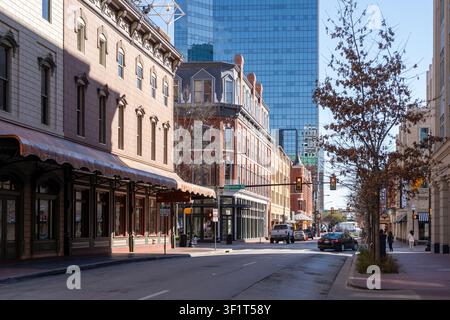 La vue de rue du quartier Sundance Square dans le centre-ville de Fort Worth, Texas, États-Unis. Banque D'Images