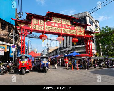 Asie, Thaïlande, Chiang Mai, Festival du Nouvel An chinois, l'entrée du vieux marché chinois. Banque D'Images