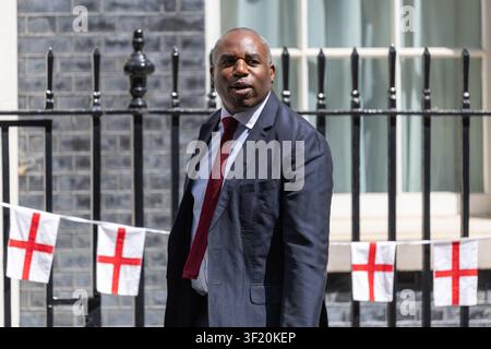 Londres, Royaume-Uni. 15 juillet 2026. Le vice-premier ministre britannique, David Lammy, vu quittant Downing Street à Londres. Crédit : SOPA Images Limited/Alamy Live News Banque D'Images