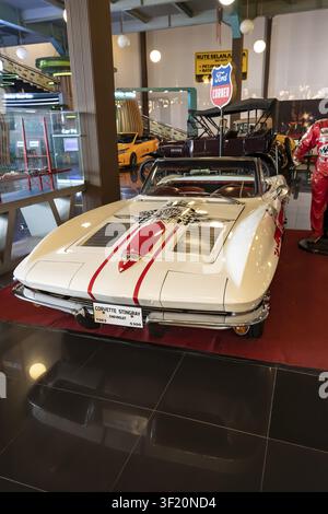Chevrolet Corvette Stingray, construite en 1963, voiture, voiture classique, musée Angkut, Batu, Malang, Java, Indonésie Banque D'Images