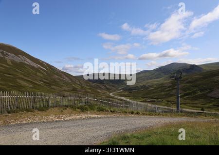 Course du lapin ski et centre de ski éloigné A93 Glenshee Écosse juillet 2026 Banque D'Images
