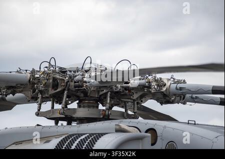 Cherry Point, Caroline du Nord - 9 mai 2026 : Rotor CH-53E Super Stallion et détails mécaniques exposés Banque D'Images