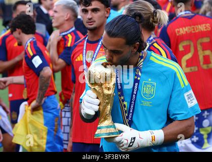 New Jersey, États-Unis, 19 juillet 2026. David Raya d'Espagne célèbre avec le trophée après le match final de la Coupe du Monde FIFA Espagne contre Argentine au Metlife Stadium, New Jersey. Le crédit de l'image doit être : Paul Terry / Sportimage Banque D'Images