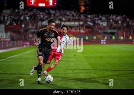 Novi Sad, Srb. 23 juillet 2026. NOVI SAD, 23-07-2026, Stade Karadjordje, saison 2026/2027, match de barrages de l'UEFA Conference League, match entre FK Vojvodina et Ajax, photo montrant le joueur d'Ajax Lucas Rosa Credit : Pro Shots/Alamy Live News Banque D'Images