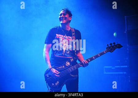 Royaume-Uni. 29 juillet 2026. LONDRES, ANGLETERRE - 29 JUIN : James Wassenaar de ‚Wolfmother‘ en concert au Shepherd's Bush Empire le 29 juillet 2026 à Londres, Angleterre.CAP/MAR © MAR/Capital Pictures Crédit : Capital Pictures/Alamy Live News Banque D'Images