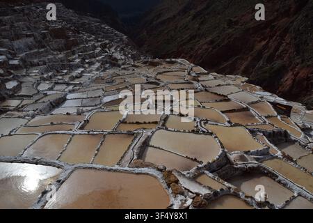 Mine de sel de Maras, Carretera a Maras, Maras 08655, Pérou, dans la province d'Urubamba de la région de Cusco. Banque D'Images