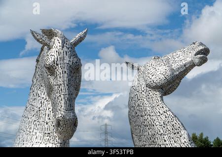 Les sculptures équestres en acier des Kelpies à Falkirk, Écosse Banque D'Images