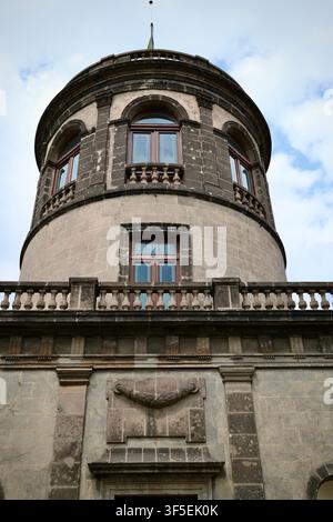 Ciudad de Mexico, CDMX, Mexique – 20 février 2025 : Tour du château de Chapultepec Banque D'Images