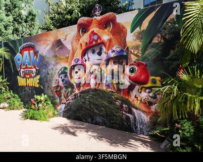 Los Angeles, États-Unis. 02 août 2026. Ambiance à la première de PAW PATROL: THE DINO MOVIE de Paramount Pictures au Paramount Pictures Studios à Los Angeles, CA le dimanche 2 août 2026. (Photo de Sthanlee B. Mirador/Sipa USA) Crédit : Sipa USA/Alamy Live News Banque D'Images