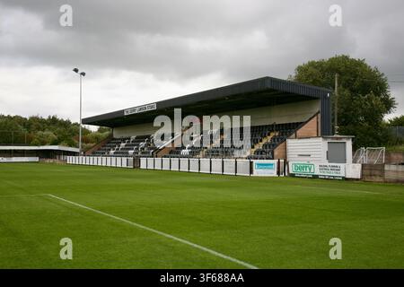 Une vue du stand Gerry Lawson au Bamber Bridge Football Club, près de Preston dans le Lancashire, Royaume-Uni, Europe. Banque D'Images