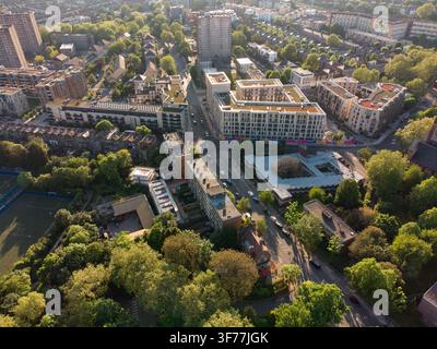Le projet de régénération de South Kilburn du conseil de Brent remplace les logements vieillissants par de nouveaux logements sur le site de Gloucester et Durham, à Londres. Banque D'Images