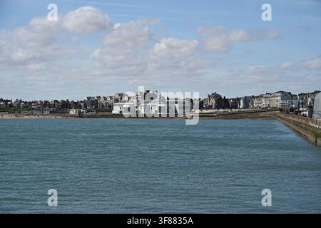 Quatre du Spa et du mur du port de Bridlington et South Marine Drive, Bridlington. East Yorkshire Banque D'Images