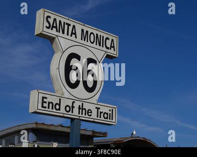 Panneau „Fin du sentier" de la Route 66 Banque D'Images