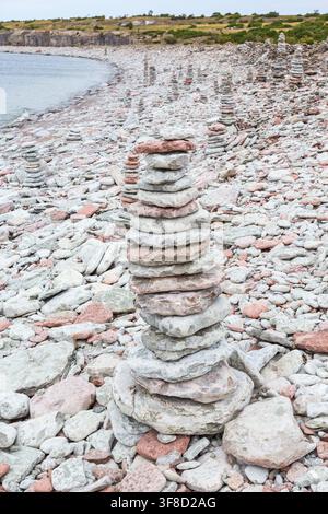 Cairn de pierre à la plage Banque D'Images