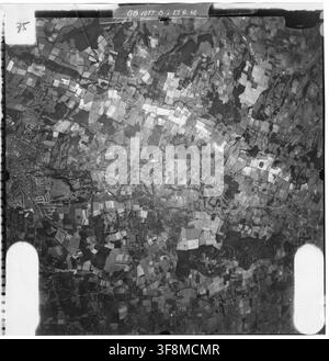 Photographie aérienne de Spout Farm, Leeds, Kent, Angleterre, par les forces allemandes. Banque D'Images