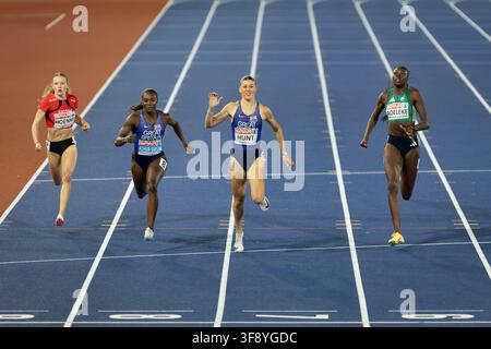 Birmingham, Angleterre. 13 août 2026 Amy Hunt de l'équipe Grande-Bretagne et Irlande, Vainqueure OR 200m Femmes Credit: Ian Stephen / Alamy Live News Banque D'Images