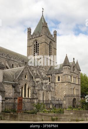 Christ Church Cathedral anciennement la Cathédrale de la Sainte Trinité à Christchurch, vue de Winetavern St à Dublin, Irlande Banque D'Images