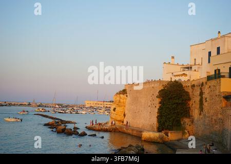 Port d'Otrante, Pouilles, Italie Banque D'Images