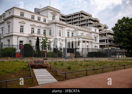 Ancien consulat général des États-Unis, la Petite Maison Blanche sur l'Alster, au 27/28 Alsterufer à Hambourg, Allemagne. Banque D'Images