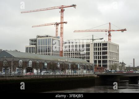 Le développement du Penrose Dock par la société immobilière JCD et Wilson Architecture à Cork, Irlande, en construction en décembre 2019 Banque D'Images
