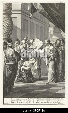 Christ et la Femme adultère, Une Femme prise en flagrant délit d'adultère, estampe, illustration de livre, Les scribes et les phariséens demandent au Christ ce qu'ils doivent faire d'une femme prise en flagrant délit d'adultère. Un homme pointe vers la Loi de Moïse, qui stipule qu'elle doit être lapidée. Sous l'image se trouve un texte biblique de Jean 8:3-5 en six langues, inscription : 'utrechts Fundatie huijs', graveur : François van Bleyswijck, Leiden, d'après un dessin d'Arnold Houbraken, 1681 - 1728, 1728, papier, eau-forte, gravure, eau-forte et gravure, hauteur 355 mm x largeur 225 mm., Un groupe de personnages vêtus est rassemblé dans un intérieur avec des hauteurs Banque D'Images