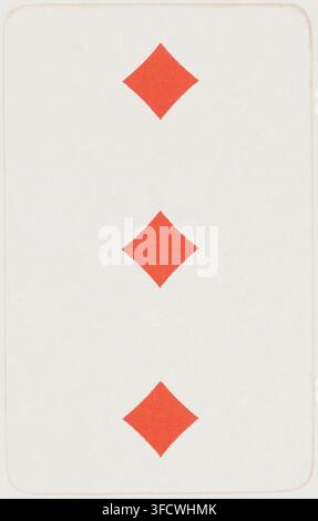 Une gravure de 1900 représentant trois symboles de diamants rouges du set de cartes à jouer en pergament Spelkort finlandais, un exemple de gravure du début du XXe siècle. Banque D'Images