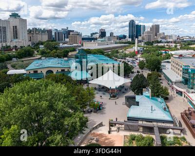 Vue aérienne de The Forks et du centre-ville de Winnipeg Banque D'Images