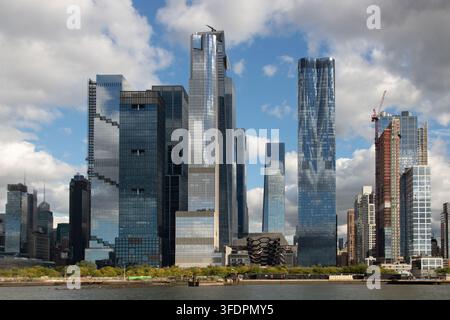 Gratte-ciel de Hudson Yards et le Vessel sur la West Side de Manhattan Banque D'Images