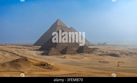 Les impressionnantes pyramides de Gizeh au Caire, en Égypte Banque D'Images
