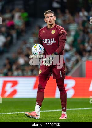 Lisbonne, Lisbonne, Portugal. 5 sep, 2026. Renato Marin du CD Nacional lors du match de Liga Portugal Betclic entre le Sporting CP et le CD Nacional au Estadio Jose Alvalade le 5 septembre 2026 à Lisbonne, Portugal. (Credit Image: © Carlos Silva/ZUMA Press Wire) UTILISATION ÉDITORIALE SEULEMENT ! Pas pour un USAGE COMMERCIAL ! Banque D'Images