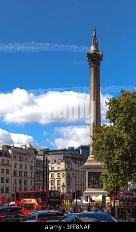 Colonne de Nelson à Trafalgar Square, Centre de Londres, Angleterre, Royaume-Uni. Banque D'Images
