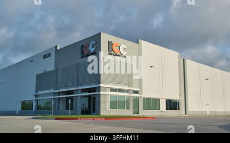 Houston, Texas USA le 31 mai 2026 : Extérieur du bureau et de l'entrepôt d'ICC Cable Corp. Entreprise de fabrication de fils et câbles. Banque D'Images