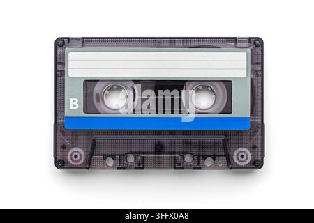 Cassette audio transparente vintage côté B vue supérieure isolée sur fond blanc Banque D'Images