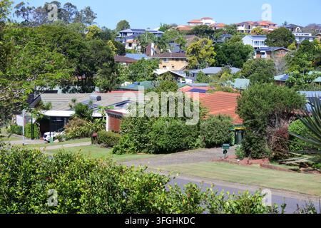 Vue aérienne du paysage urbain des maisons dans un quartier calme de la ville de Brisbane, Queensland, Australie Banque D'Images