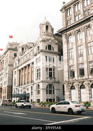 Architecture historique de style européen sur Zhongshan Road près du Bund à Shanghai, en Chine Banque D'Images
