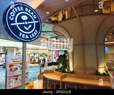 chaîne internationale de cafés The Coffee Bean & Tea Leaf, aéroport de Changi à Singapour Banque D'Images