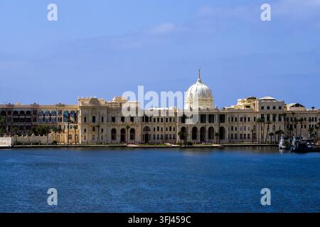 Égypte - Alexandrie, le palais de Ras Al Tin au port Banque D'Images